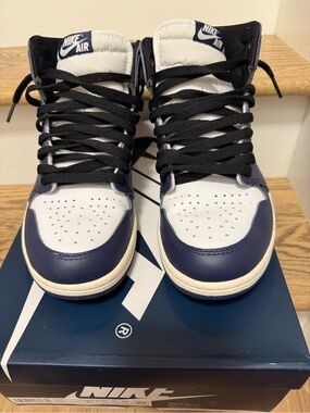 Nike Air Jordan 1 Retro High OG Midnight Navy DZ5485-401 | Men’s 8.5 | Worn Once